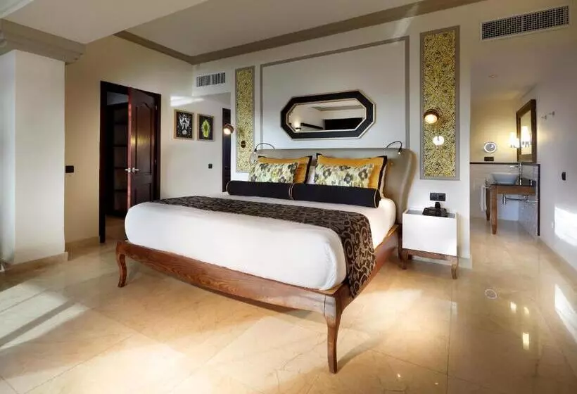 سوییت با چشمانداز دریا, Grand Palladium Lady Hamilton Resort & Spa - All Inclusive