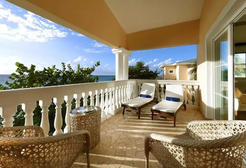 سوییت جونیور با چشمانداز دریا, Grand Palladium Lady Hamilton Resort & Spa - All Inclusive