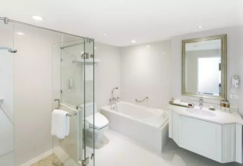 3 Bedroom Suite, Grande Centre Point Hotel Ratchadamri Bangkok