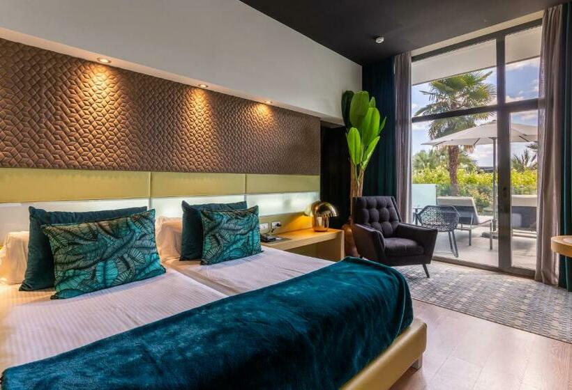 バルコニー付きスタンダードルーム, La Finca Resort