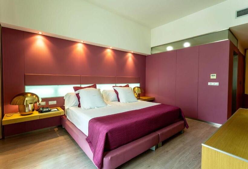 ジュニアスイート, La Finca Resort