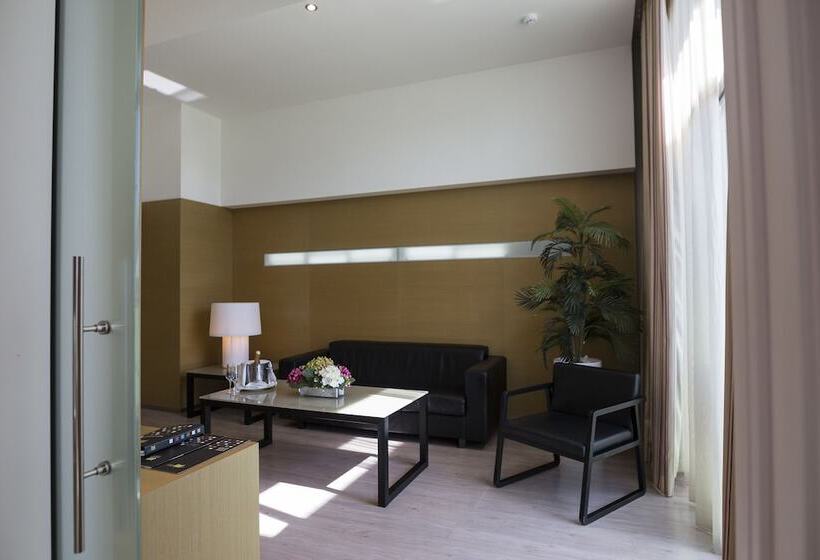 ジュニアスイート, La Finca Resort