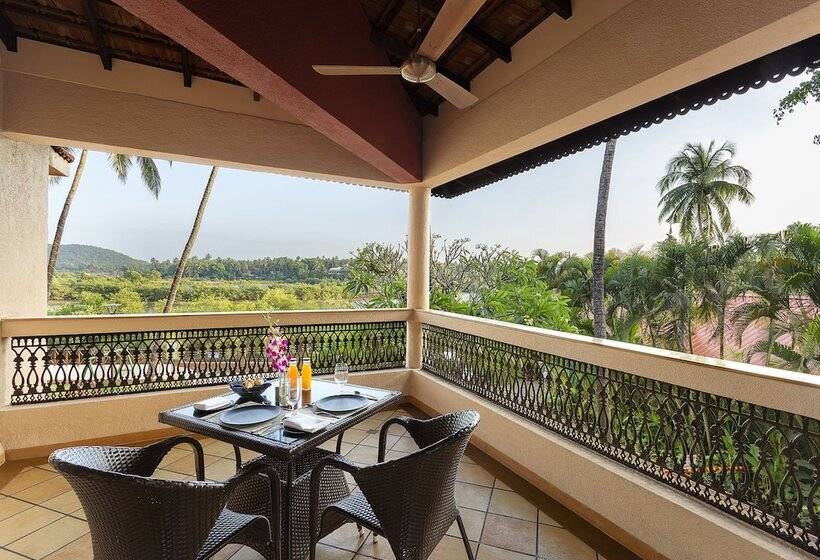 Suite Executive, Lazy Lagoon, Baga A Lemon Tree Resort, Goa