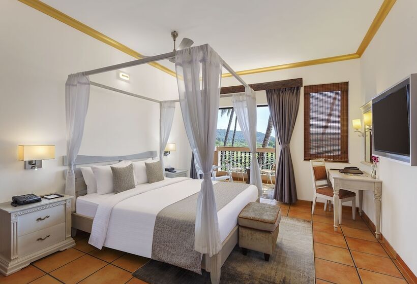 Suite Executive, Lazy Lagoon, Baga A Lemon Tree Resort, Goa