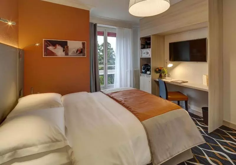 اتاق لوکس با چشمانداز باغ, Lazy Lagoon, Baga A Lemon Tree Resort, Goa