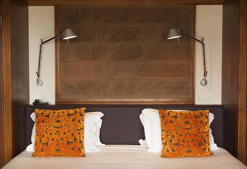 Quarto Deluxe, Lusitano