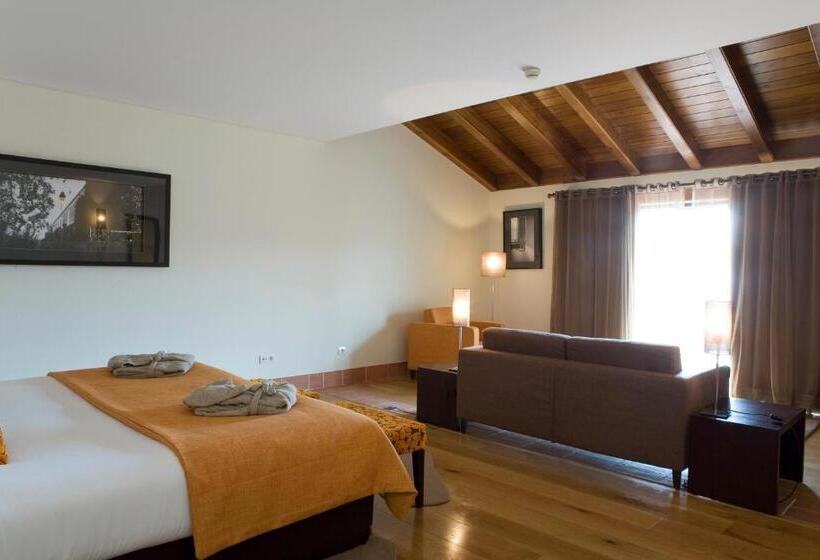 豪华房间, Lusitano