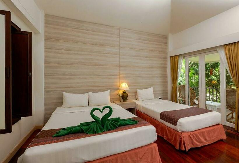 スーペリアーバンガロー, Nakara Long Beach Resort Sha Extra Plus