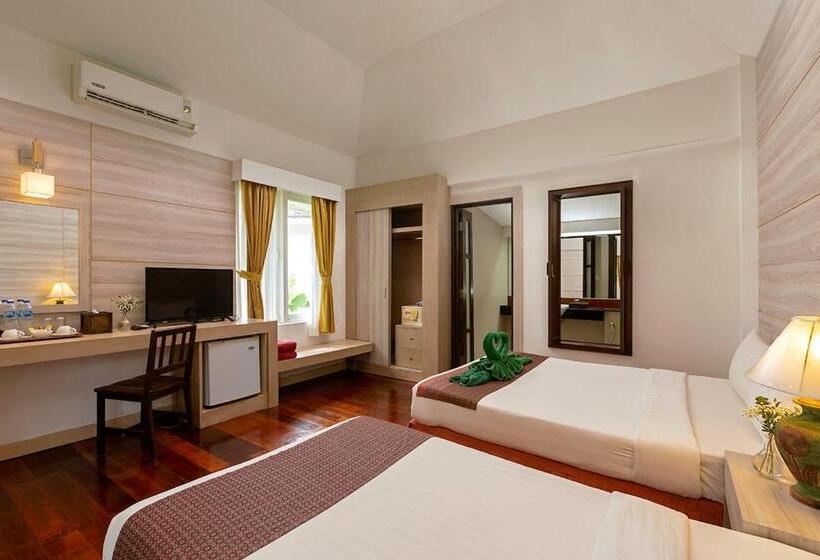 スーペリアーバンガロー, Nakara Long Beach Resort Sha Extra Plus