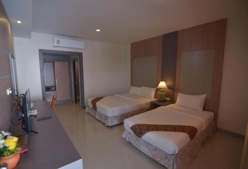 スーペリアーバンガロー, Nakara Long Beach Resort Sha Extra Plus