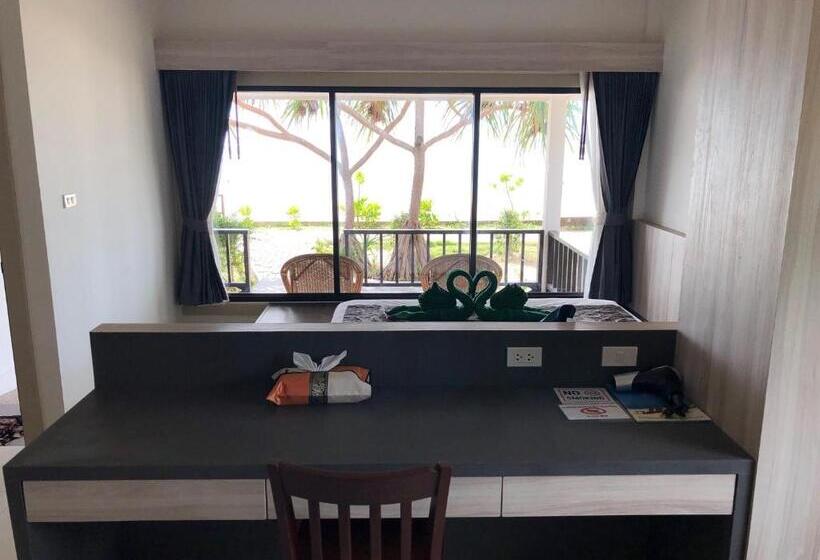 スイート, Nakara Long Beach Resort Sha Extra Plus