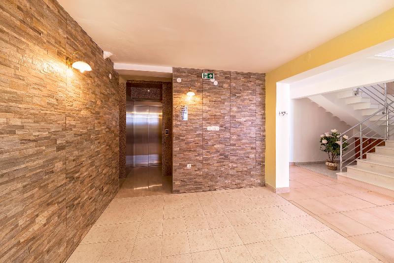 اتاق استاندارد, Omorika