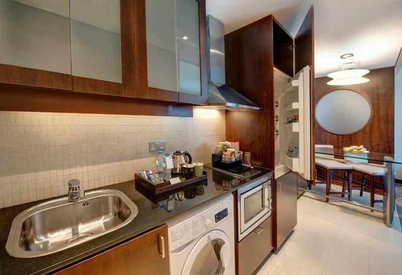 اتاق استاندارد با تخت بزرگ, Rose Rayhaan By Rotana   Dubai