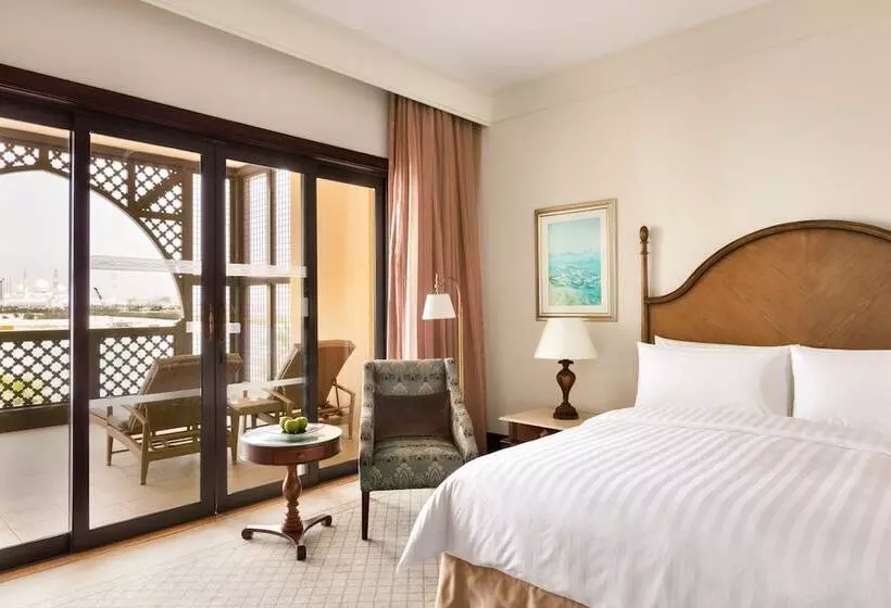 اتاق لوکس, Shangri La, Qaryat Al Beri, Abu Dhabi