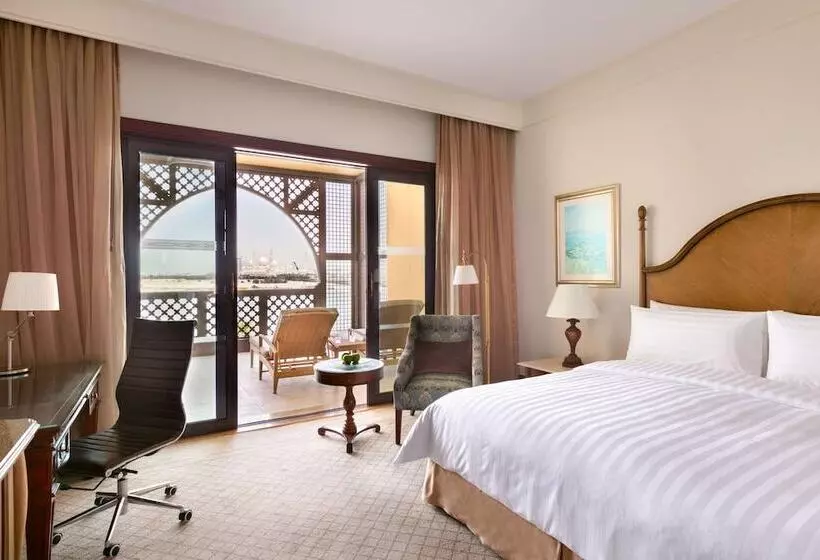 اتاق لوکس, Shangri La, Qaryat Al Beri, Abu Dhabi