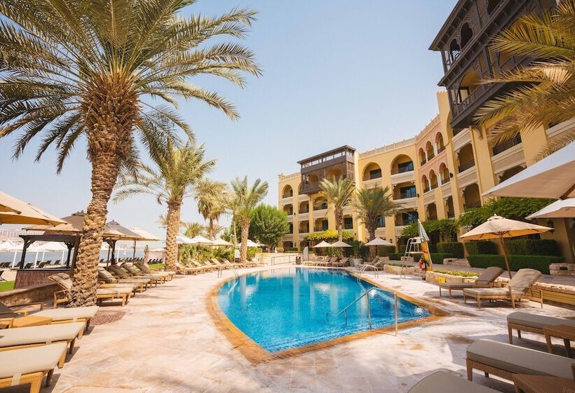 Номер Executive Вид на Сад, Shangri La, Qaryat Al Beri, Abu Dhabi