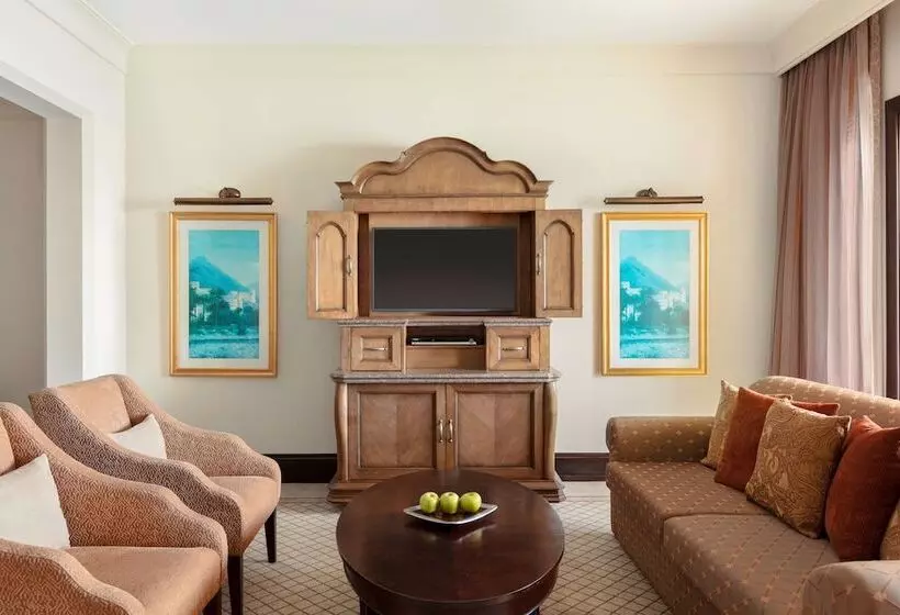 سوییت اجرایی, Shangri La, Qaryat Al Beri, Abu Dhabi