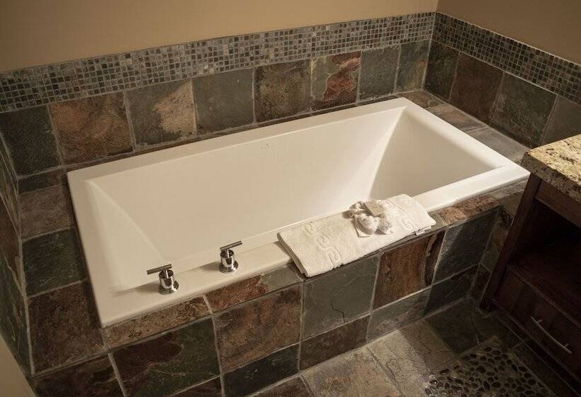 Люкс 2 Спальни, Silver Creek Lodge