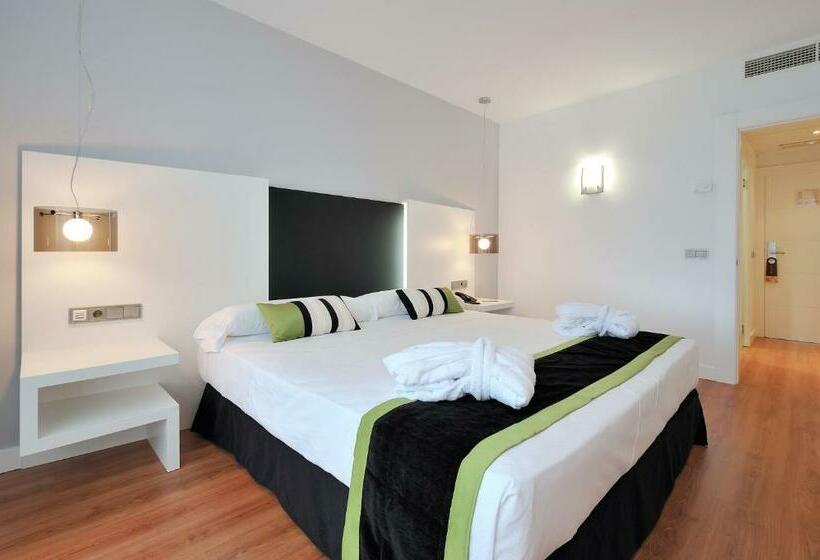 اتاق رمانتیک, Catalonia Málaga