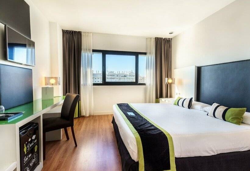 اتاق اکونومی, Catalonia Málaga