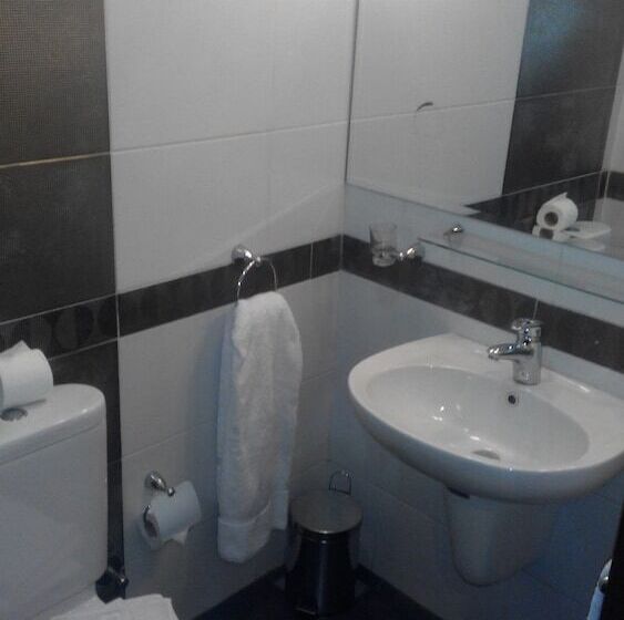 اتاق استاندارد یک نفره, King Hotel Cairo