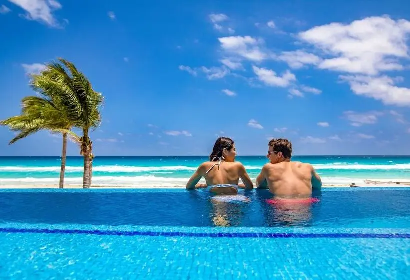 , Sunscape Cancun All Inclusive Resort & Spa
