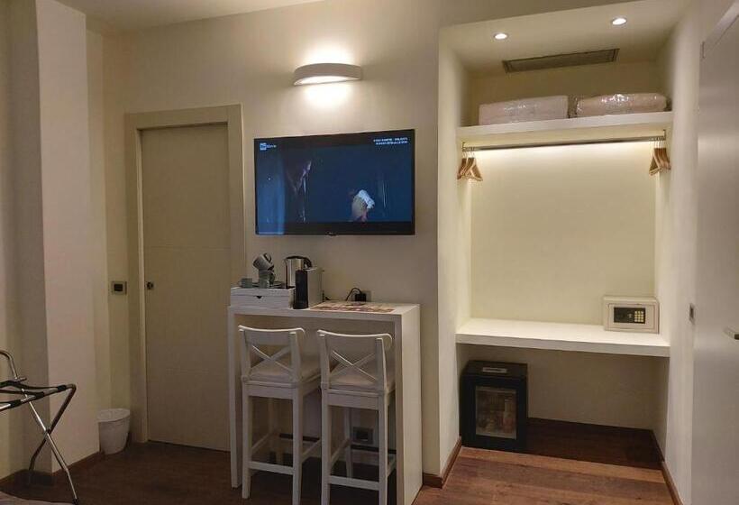 اتاق استاندارد, Signoria  64