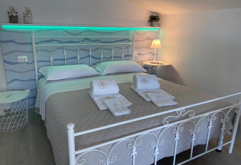 デラックストリプルルーム, Borgo Incoronata B&b