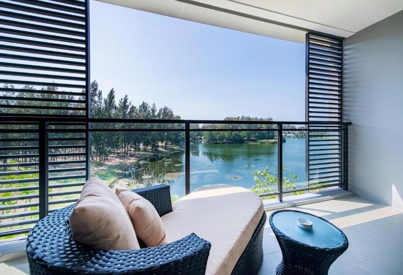 דירת שלושה חדרים, Cassia Residences By Laguna Phuket