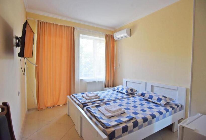 اتاق استاندارد, Vake Palace