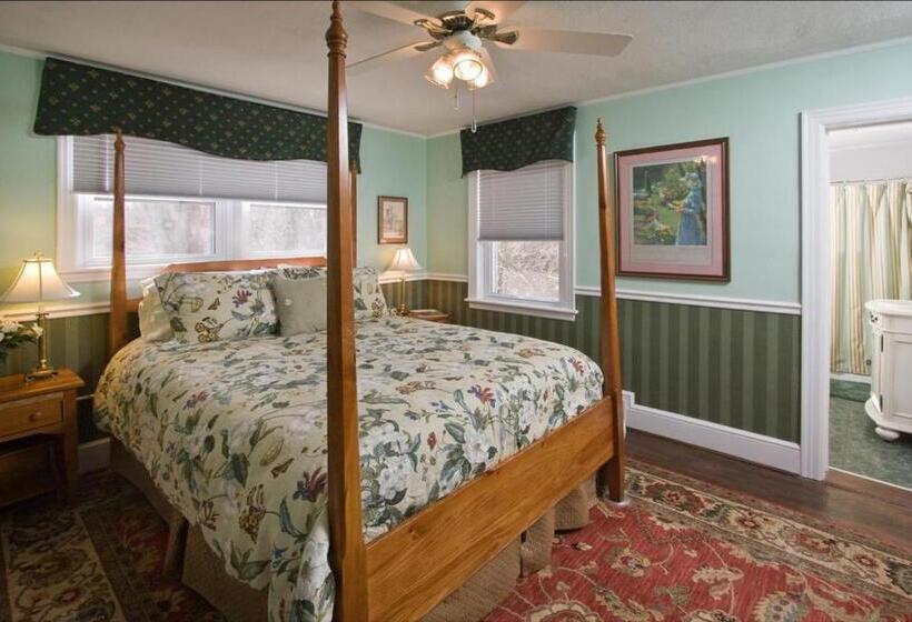 デラックスルーム, A B&b At Llewellyn Lodge