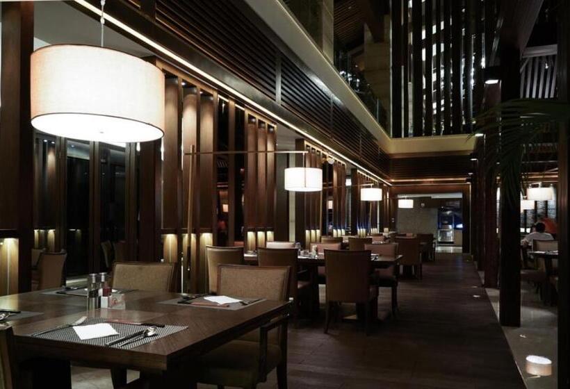 חדר אקונומי, Hari Home