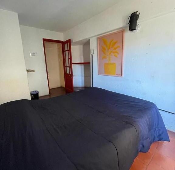 스탠다드 룸 공동 욕실, High Hostel Rosario