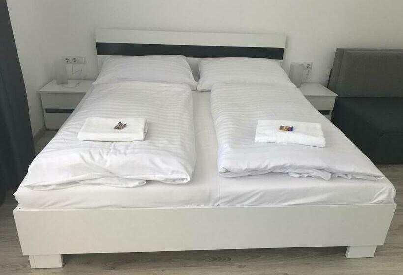 غرفة قياسية, Bl Garden Panzió