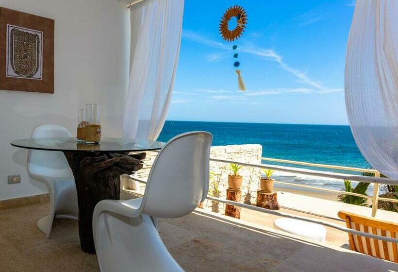 Номер Deluxe Кровать Кинг, Dco Suites Lounge & Spa