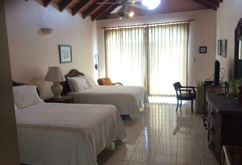 غرفة ديلوكس, Fort Burt