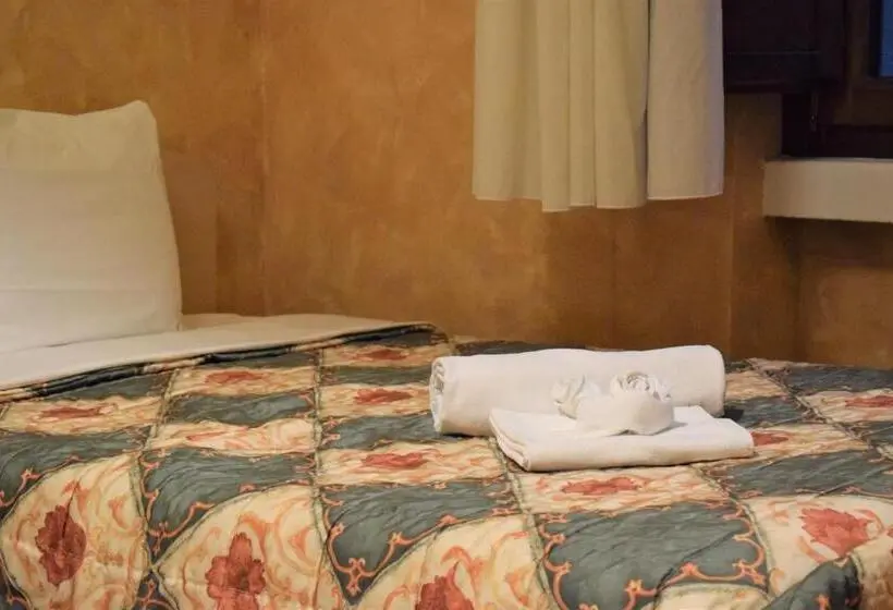 スタンダードシングルルーム, Hostel Il Tetto