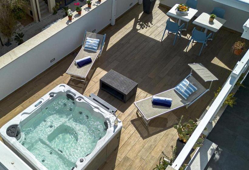 جناح مزود بتراس, Acquarò Suite Jacuzzi