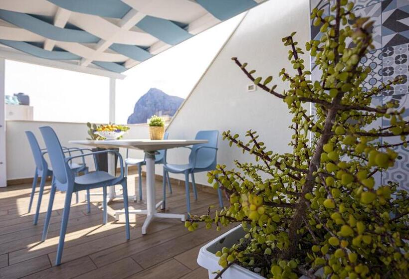 جناح مزود بتراس, Acquarò Suite Jacuzzi