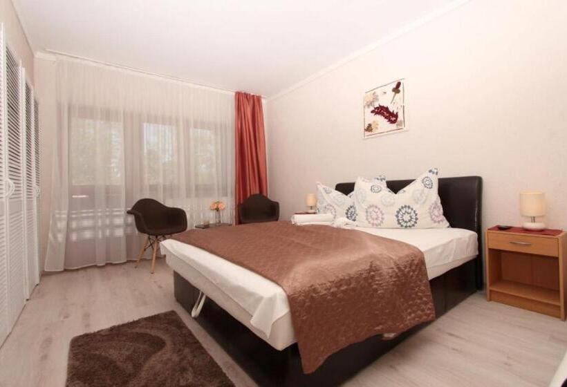 اتاق لوکس, Ariel Apartmanok