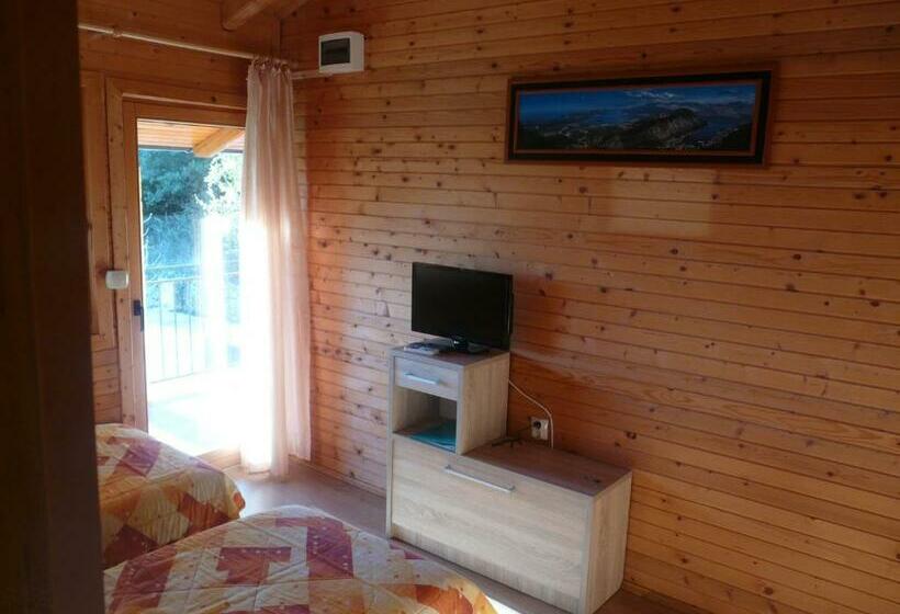 استودیو استاندارد با چشمانداز باغ, Guest House Jadran Pol