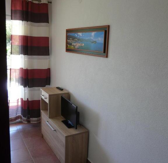 اتاق استاندارد با بالکن, Guest House Jadran Pol