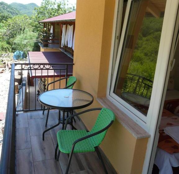 اتاق استاندارد با چشمانداز کوهستان, Guest House Jadran Pol