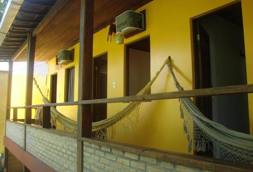 Quarto Quádruplo Standard, Pousada Caravelas