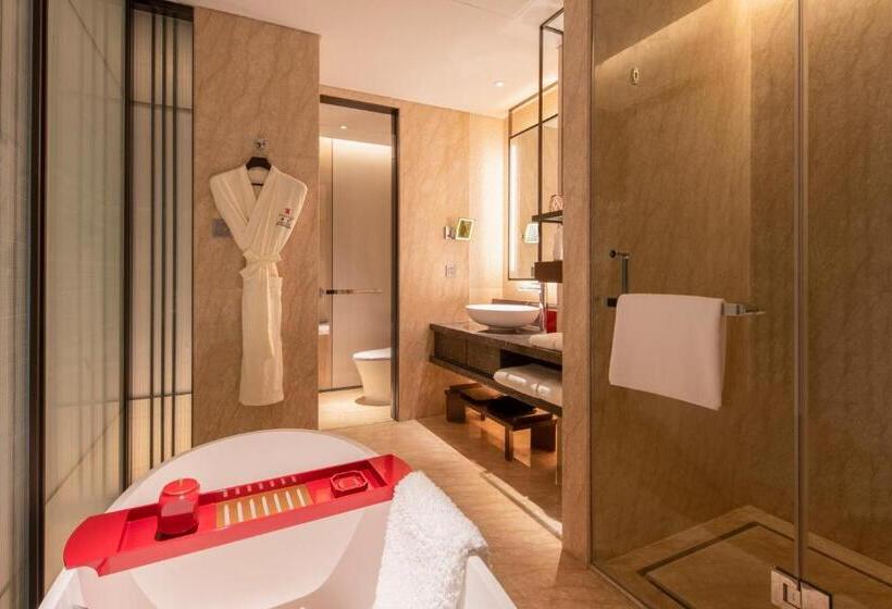 اتاق استاندارد با تخت بزرگ, Hualuxe Beijing Xinan