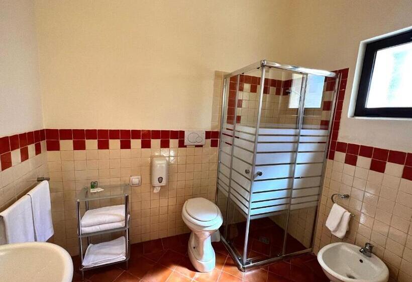 스탠다드 트리플 룸, Masseria Li Campi