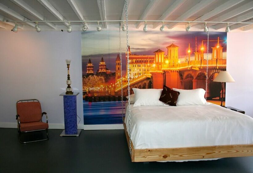 Апартаменты Deluxe 1 Спальня, The Loft At Menorcan Square