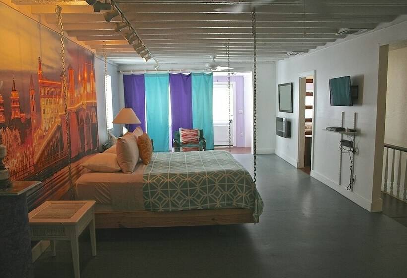 شقة ديلوكس غرفة واحدة, The Loft At Menorcan Square