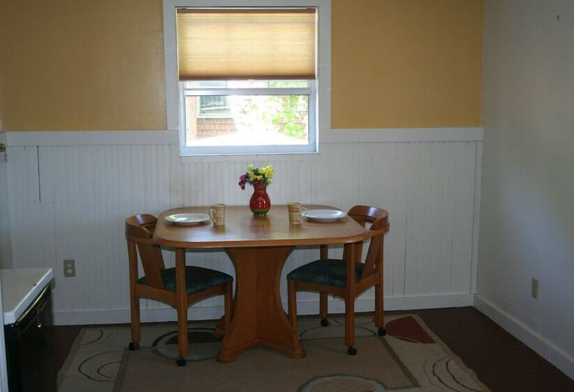 شقة ديلوكس غرفة واحدة, The Loft At Menorcan Square