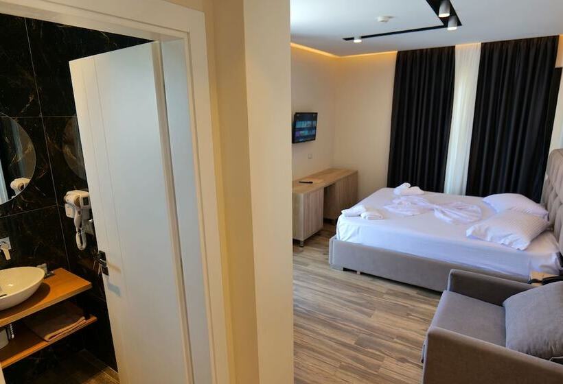 带海景的豪华间, Alexander